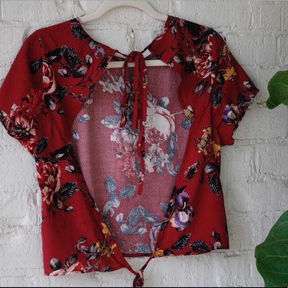 Floral Print Blouse - Picture 2 of 2